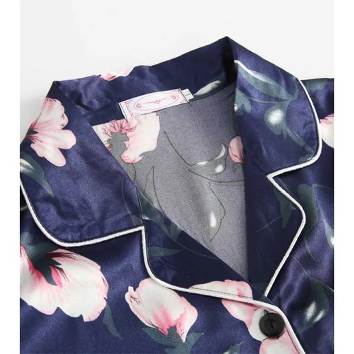طقم بيجامة نسائية للنوم Custom and modern design women's