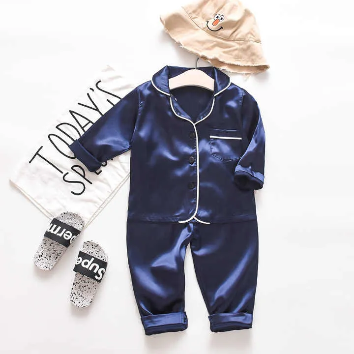 بدلات نوم حديثي الولاده , Newborn sleepwear