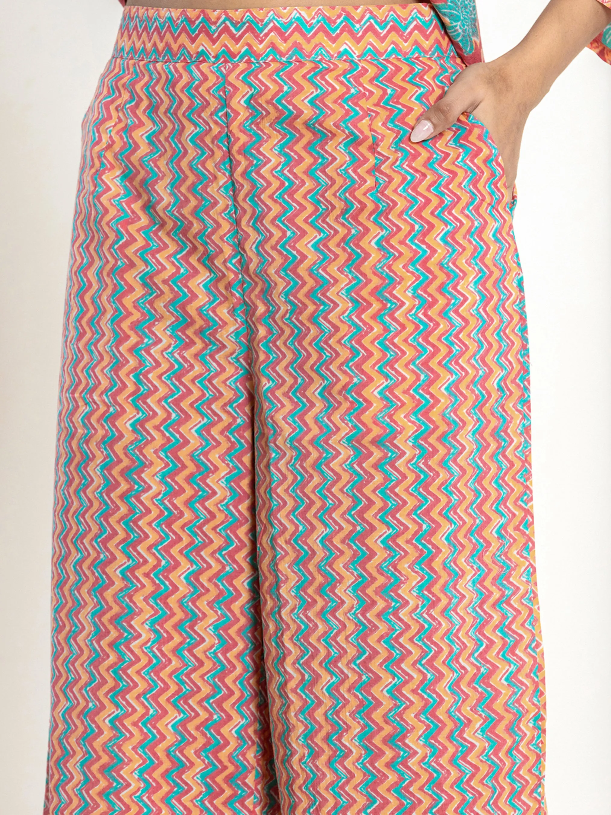 Belt style Coral Mesh Pure Cotton Hand Printed Loungewear
