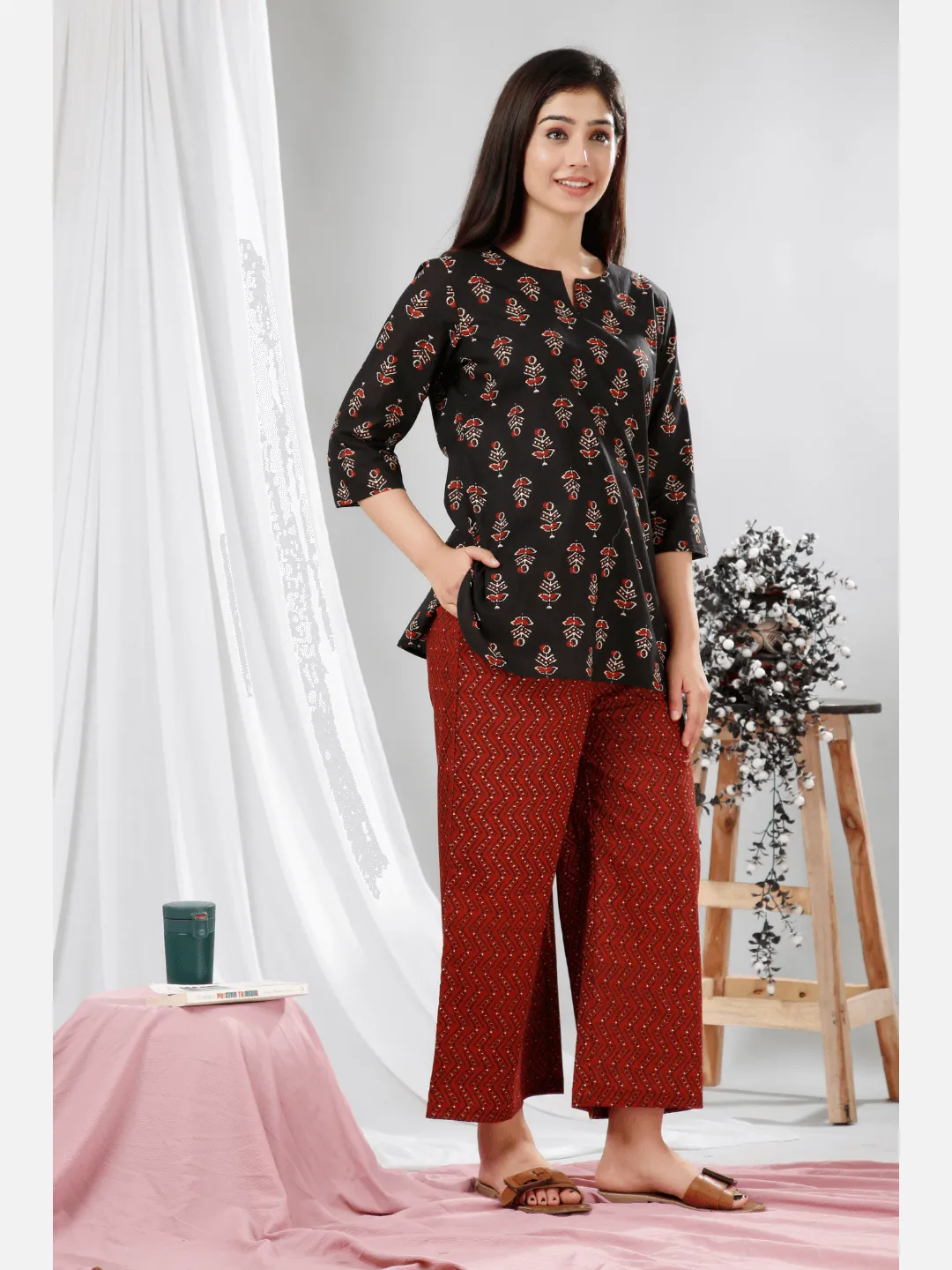 Black Hand Block Pure Cotton Lounge Wear