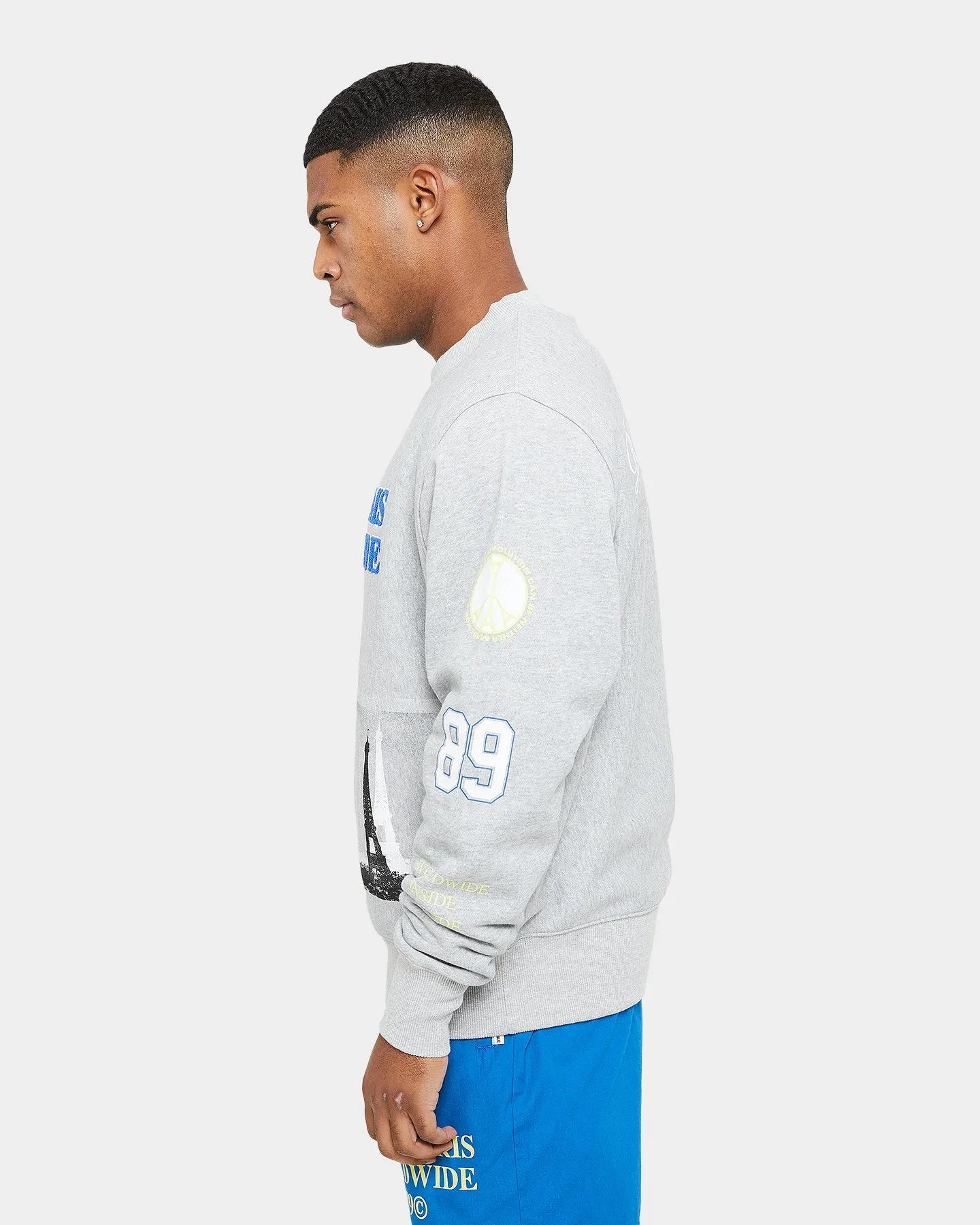 Carré Worldwide Classic Crewneck Grey