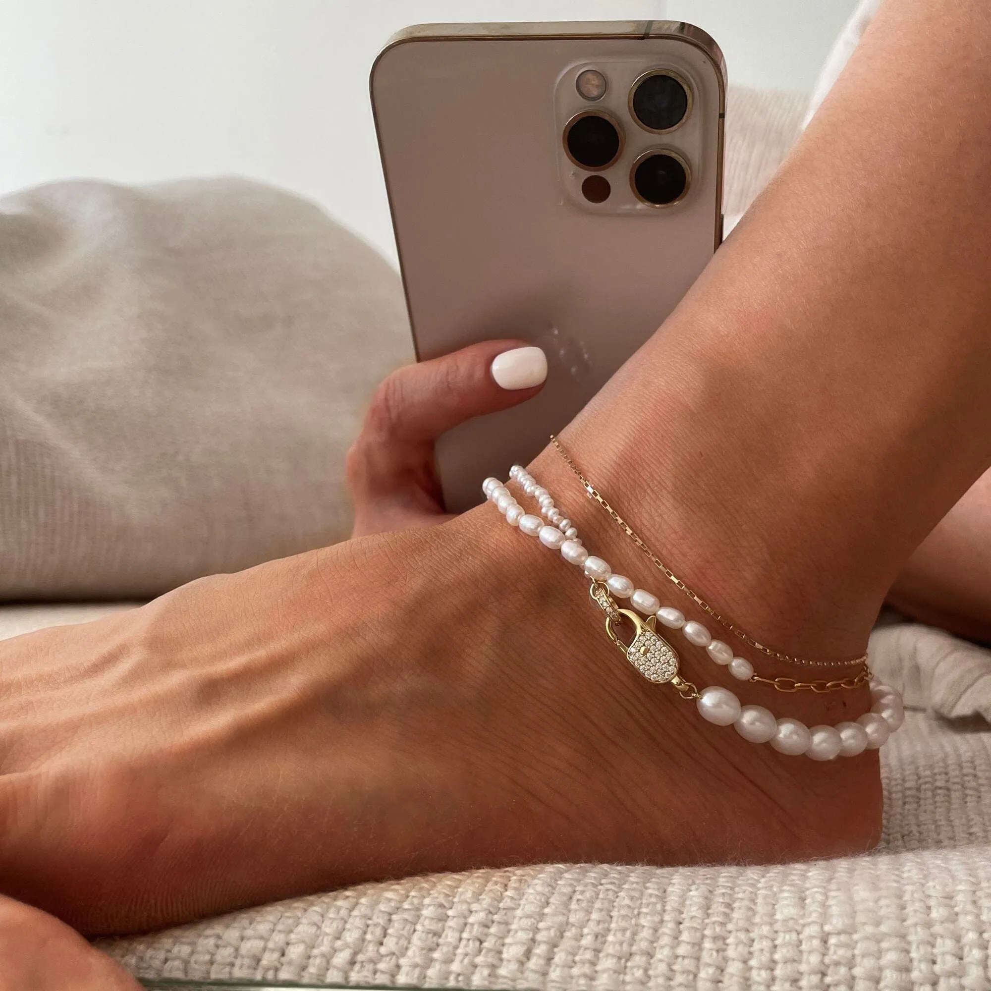 Fariat pearl anklet