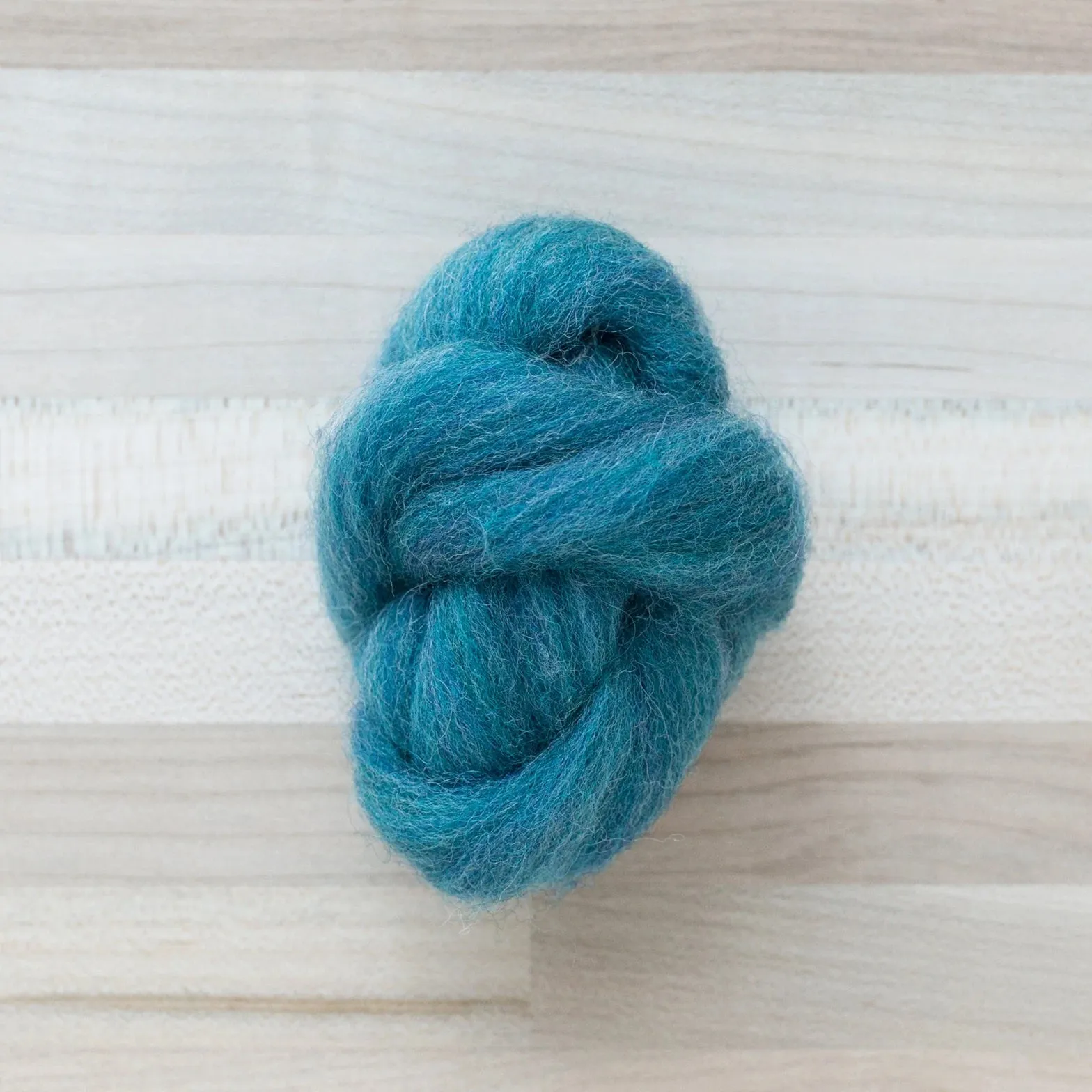 Felted Sky : Felter's Flowing Wool Roving - 1/8 oz