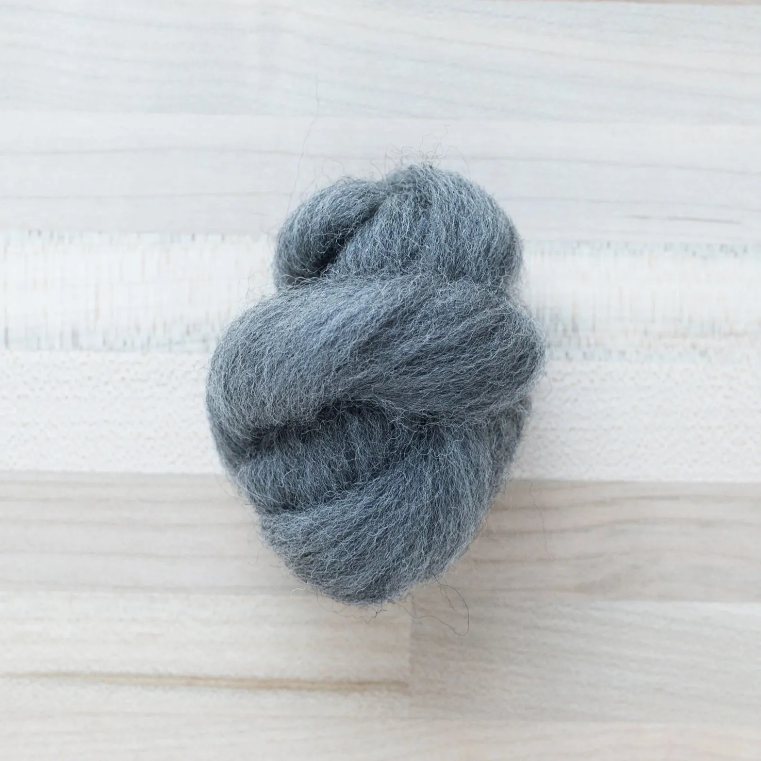 Felted Sky : Felter's Flowing Wool Roving - 1/8 oz
