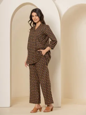 Leafy Sunset Noir Back Pleated Lounge Wear
