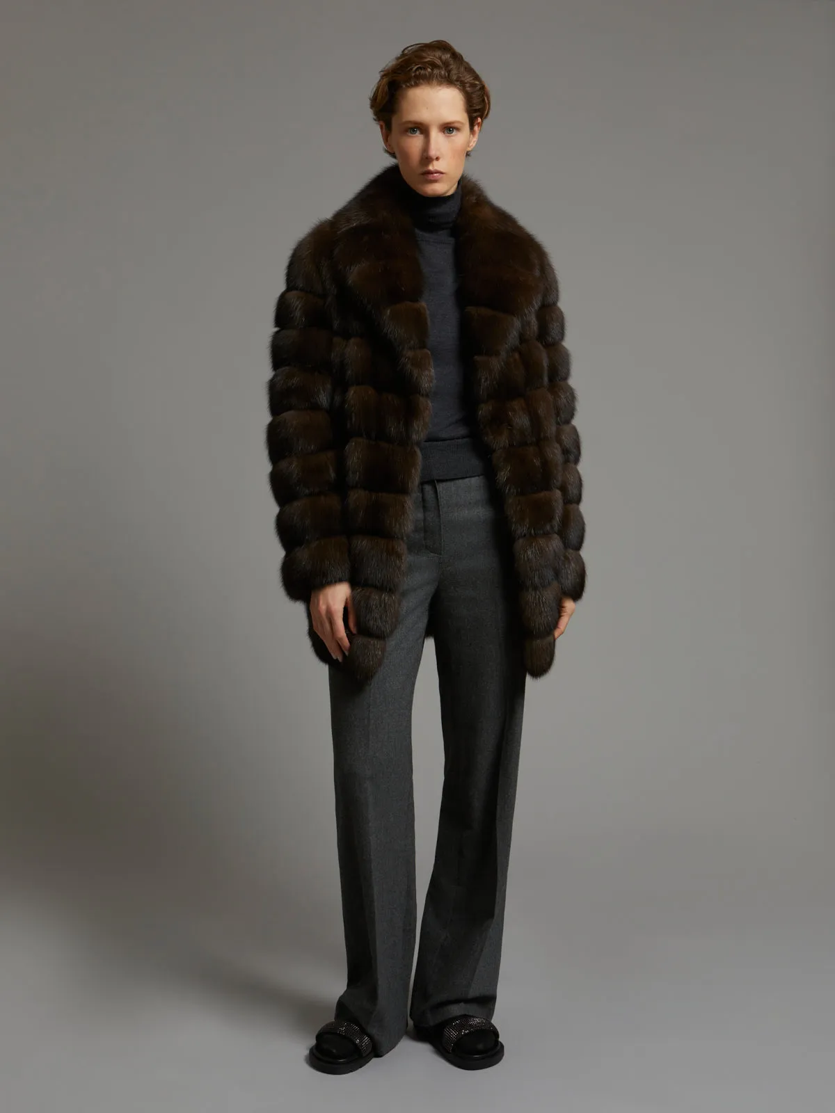 Manteau court en Zibeline Bargouzine à col cranté