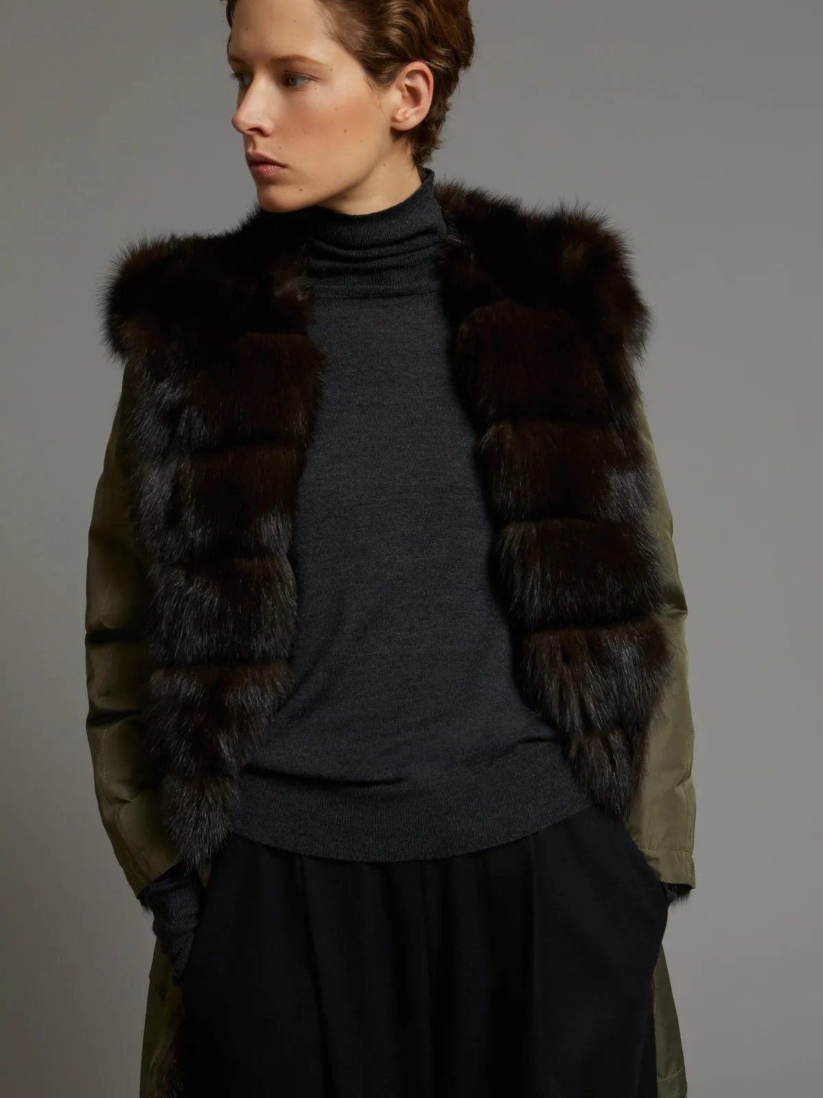 Manteau réversible à capuche en tissu technique soie et Zibeline Bargouzine