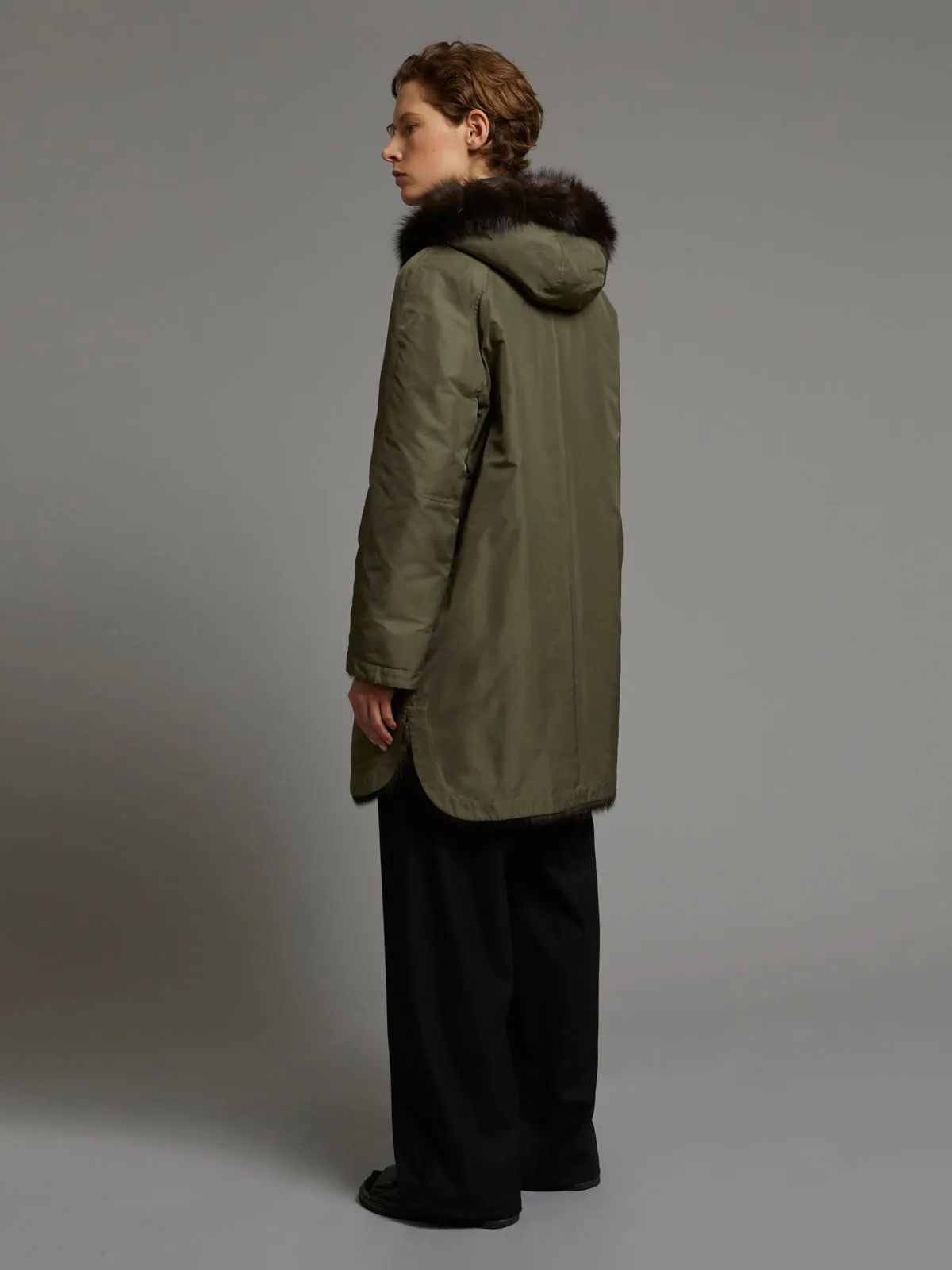 Manteau réversible à capuche en tissu technique soie et Zibeline Bargouzine