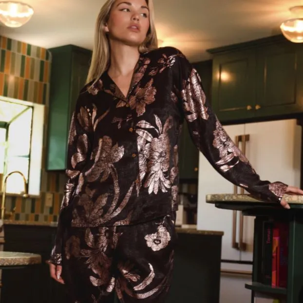 Midnight Bakery Eastly Floral Pajamas in Electric Floral ETY145