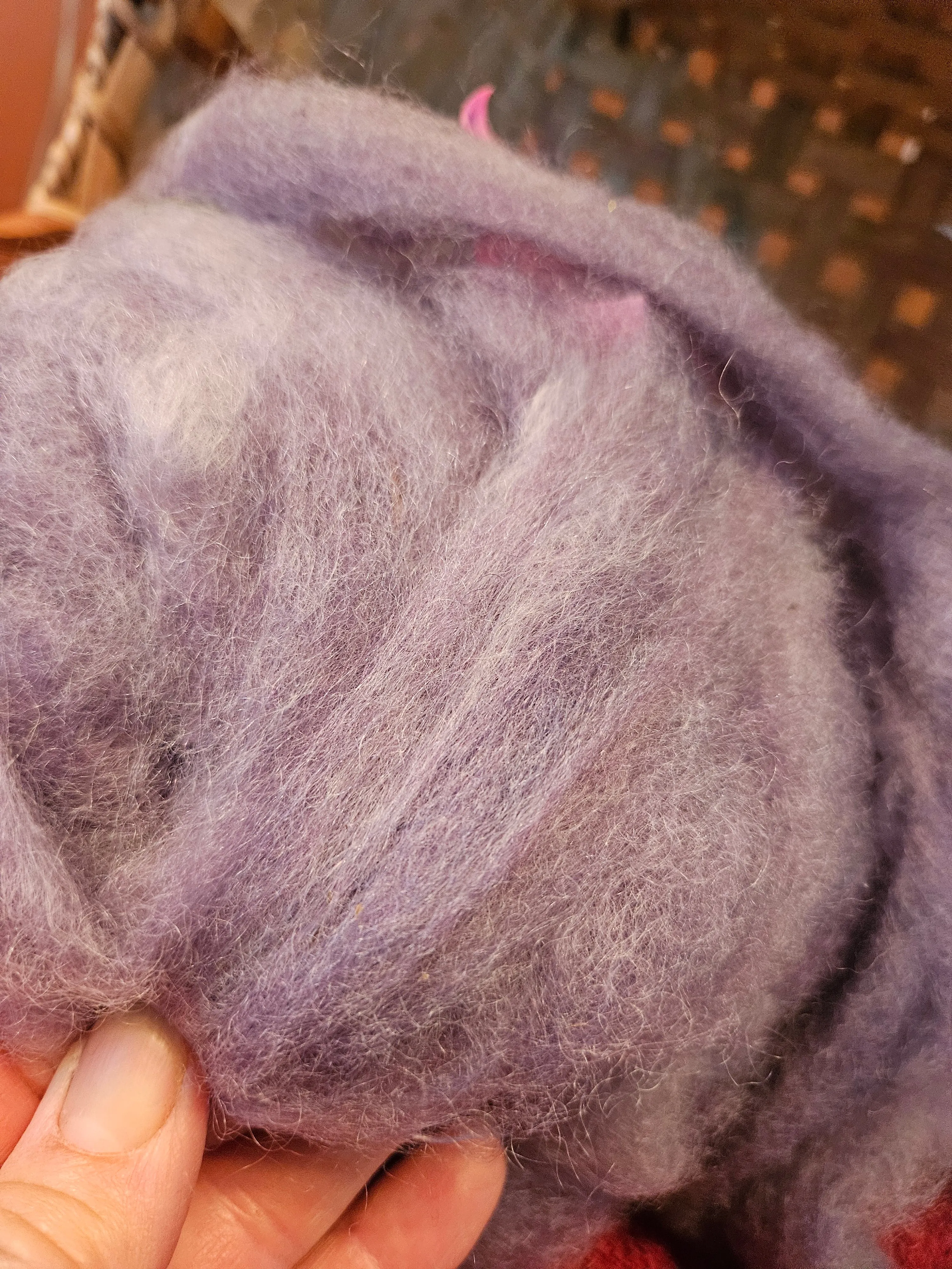 Roving Blend RLK-13 70% Romney 30% Kid Mohair Logwood 2.5 ounces