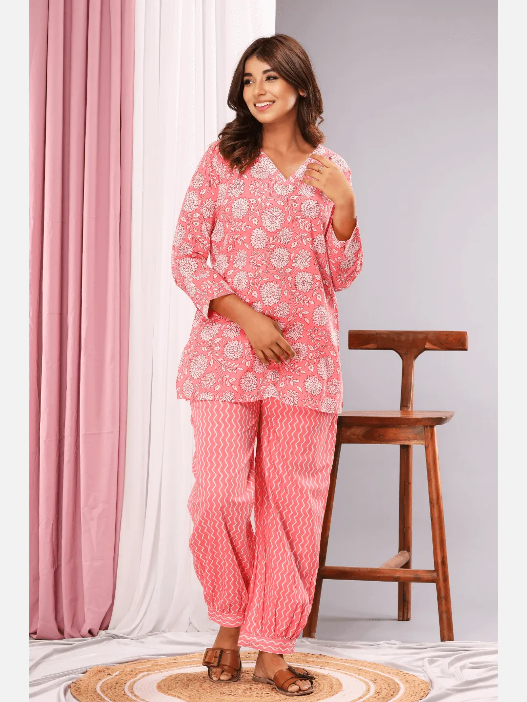 Sand Pink Cotton V neck Loungewear