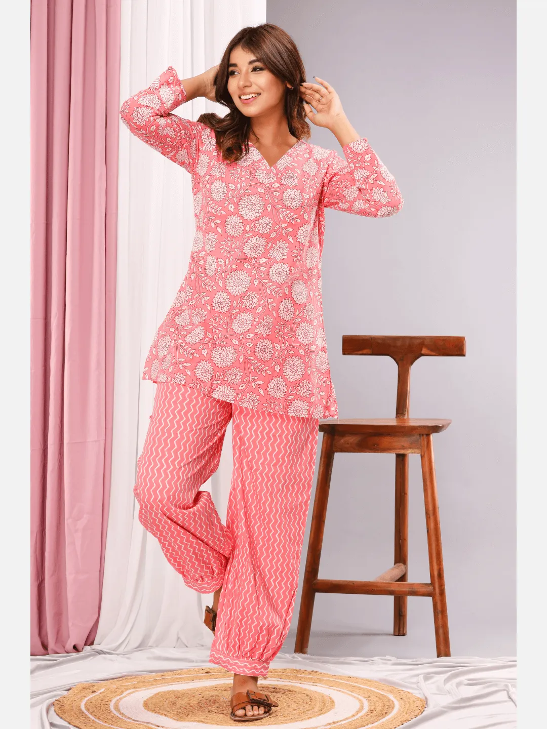 Sand Pink Cotton V neck Loungewear