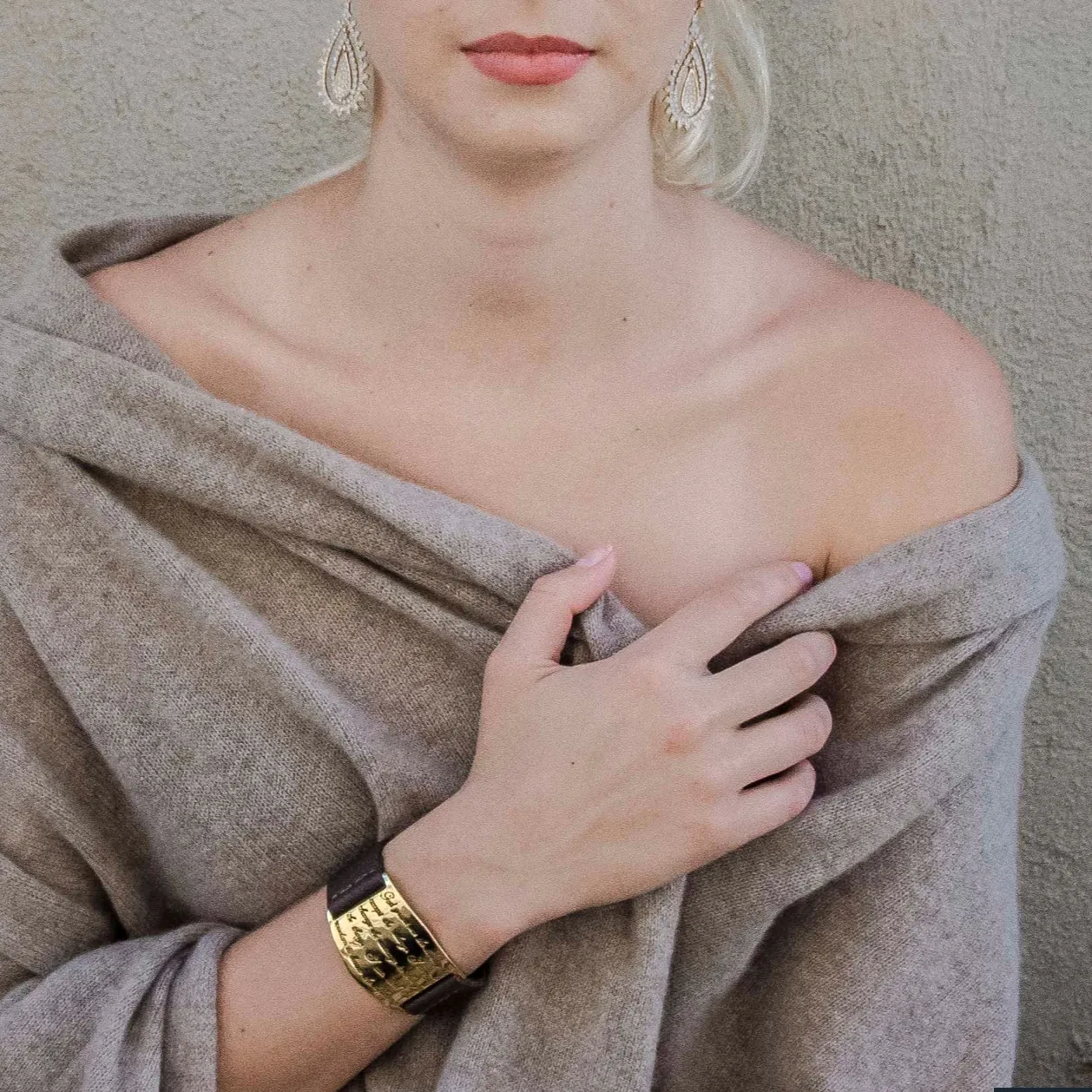 Serenity Prayer Cuff-Gold
