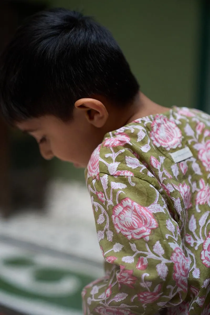 Sleepover party’ kids unisex kurta in green floral hand block print cotton malmal
