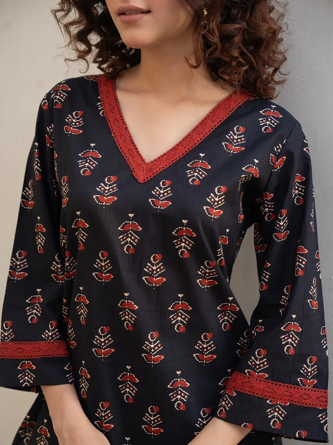 V-Neck Lace Maroon Black  Cotton Lounge Wear