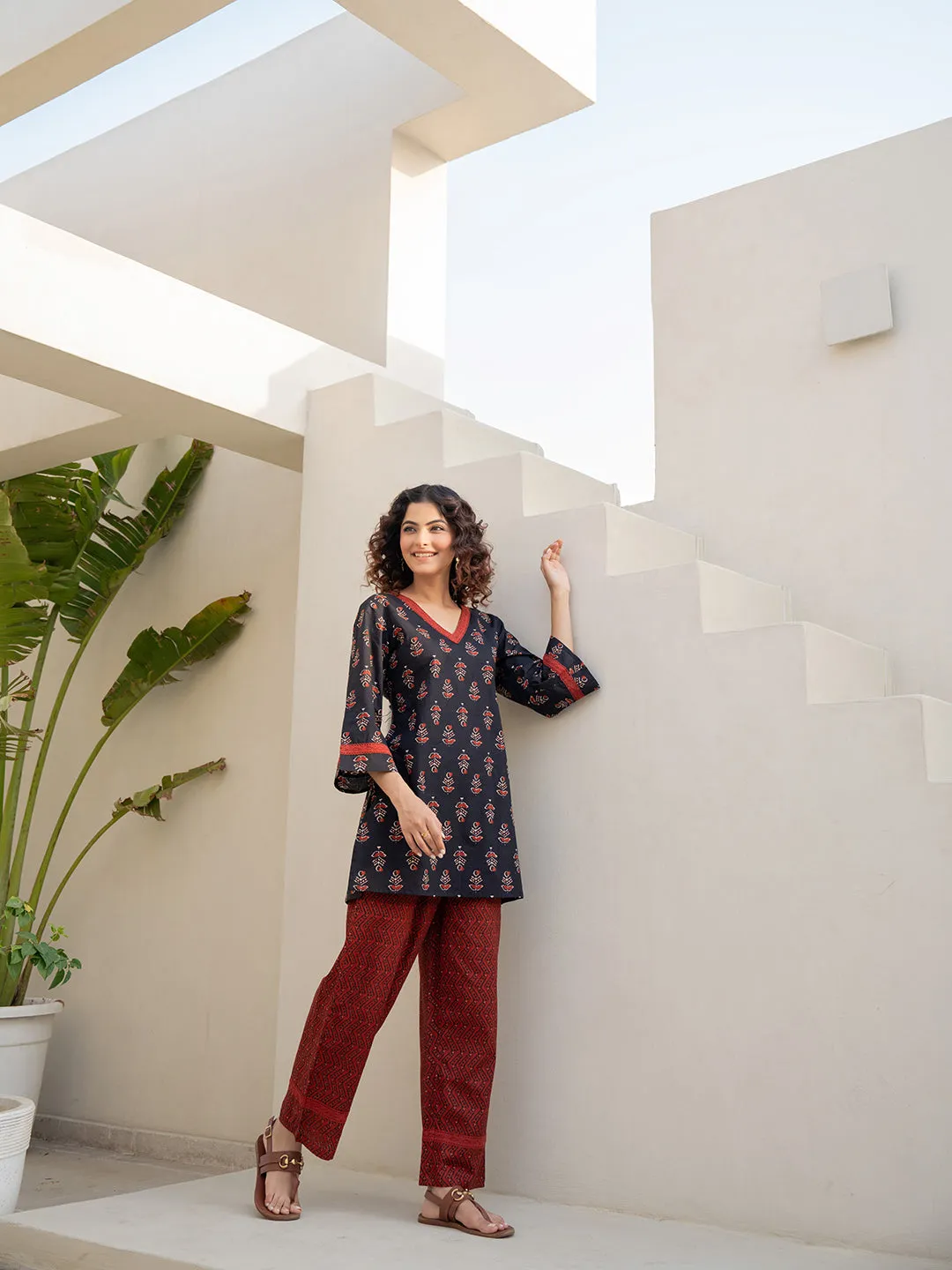 V-Neck Lace Maroon Black  Cotton Lounge Wear