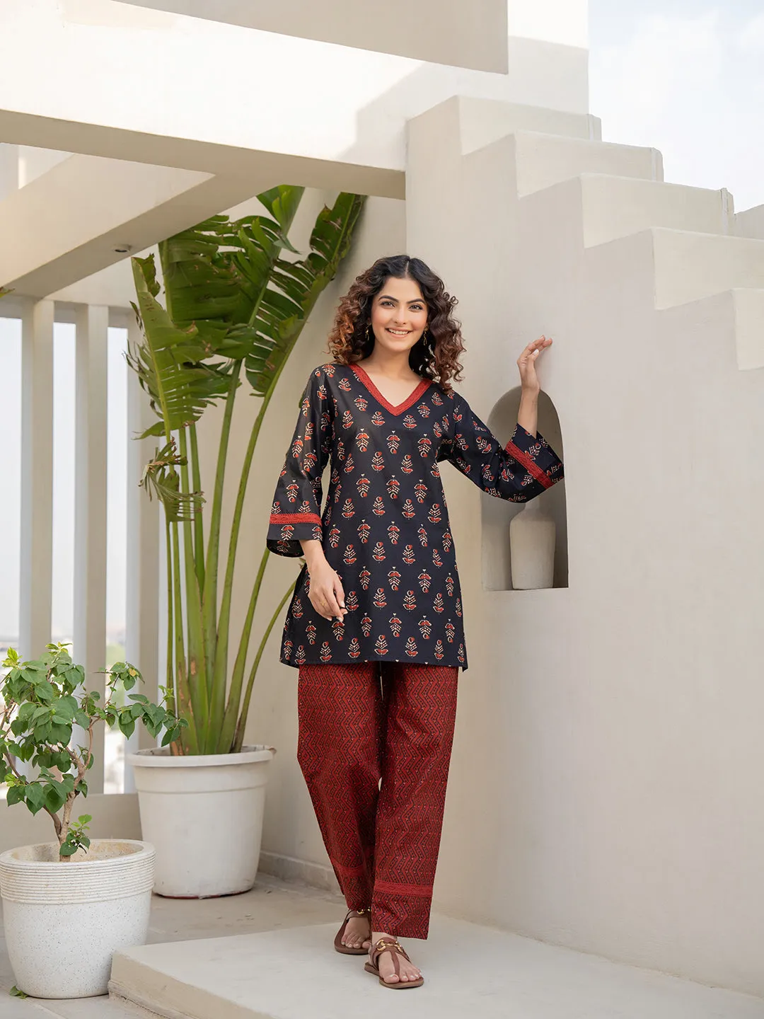 V-Neck Lace Maroon Black  Cotton Lounge Wear