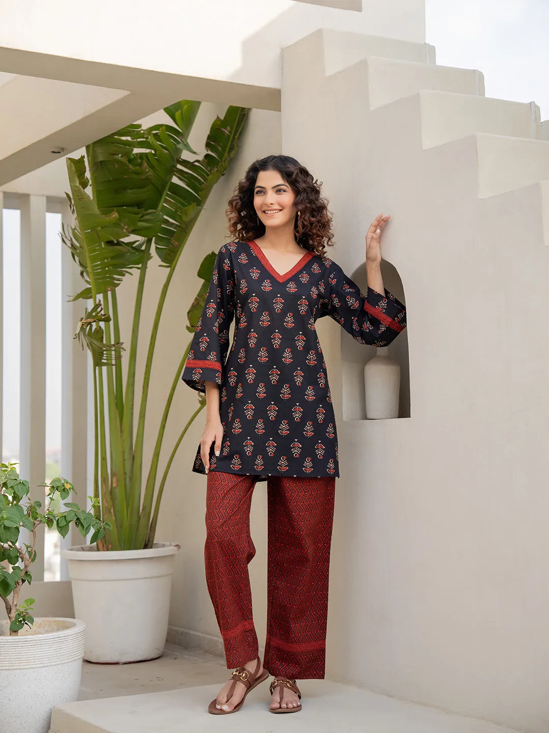V-Neck Lace Maroon Black  Cotton Lounge Wear